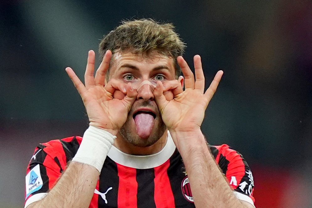 AC Milan Comeback Lagi: Tak Sempurna, tapi Efektif AC Milan Comeback Lagi: Tak Sempurna, tapi Efektif