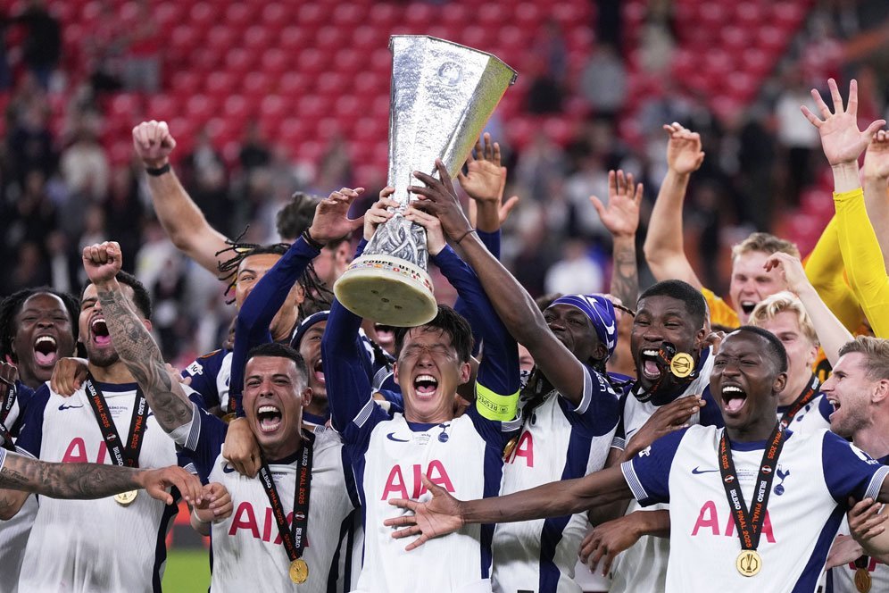 5 Pelajaran Final Liga Europa 2024/2025: Seni Bertahan Bawa Tottenham Juara dan Awal Bencana untuk MU 5 Pelajaran Final Liga Europa 2024/2025: Seni Bertahan Bawa Tottenham Juara dan Awal Bencana untuk MU