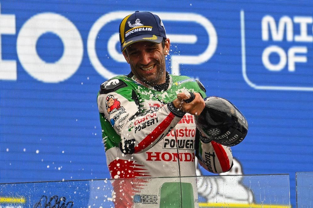 Bukan Lagi Rider Ducati, Johann Zarco Dapat Ucapan Khusus dari Gigi Dall'Igna Usai Menangi MotoGP Prancis Bukan Lagi Rider Ducati, Johann Zarco Dapat Ucapan Khusus dari Gigi Dall'Igna Usai Menangi MotoGP Prancis