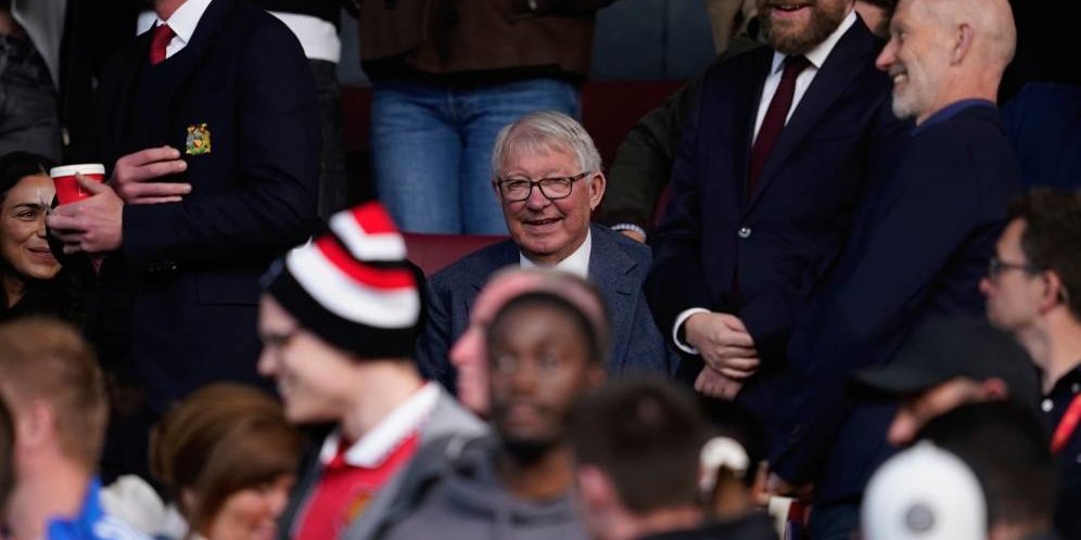 Alasannya di Luar Dugaan! Thierry Henry Tegas Menilai Sir Alex Ferguson Lebih Hebat daripada Pep Guardiola Alasannya di Luar Dugaan! Thierry Henry Tegas Menilai Sir Alex Ferguson Lebih Hebat daripada Pep Guardiola