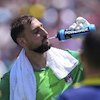 Situasi Kiper Juventus: Dua Penjaga Gawang Pergi, Donnarumma Datang? Situasi Kiper Juventus: Dua Penjaga Gawang Pergi, Donnarumma Datang?