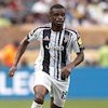 Pencarian Juventus akan Bek Kanan Berkualitas untuk Menambal Kelemahan