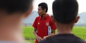 Evan Dimas Turunkan Ilmunya di Coaching Clinic Klub Jepang: Sepak Bola Bukan Hanya Skill dan Teknik, tapi Attitude, Etika, dan Moral Evan Dimas Turunkan Ilmunya di Coaching Clinic Klub Jepang: Sepak Bola Bukan Hanya Skill dan Teknik, tapi Attitude, Etika, dan Moral