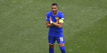 Mbappe Cetak Sejarah Lagi! Kini Dekati Perolehan Gol Giroud dan Henry di Timnas Prancis Mbappe Cetak Sejarah Lagi! Kini Dekati Perolehan Gol Giroud dan Henry di Timnas Prancis
