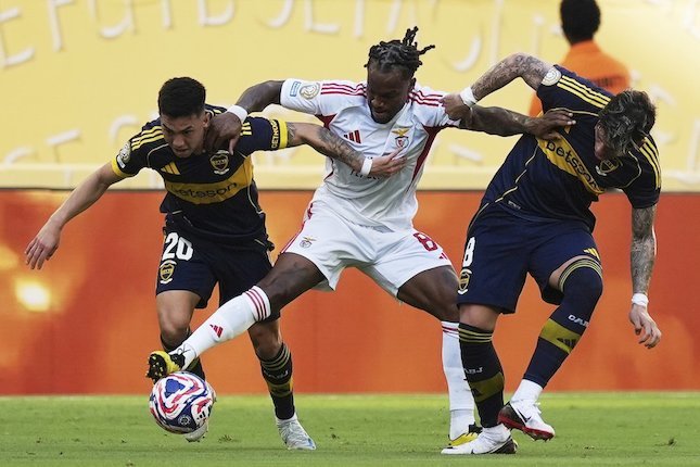 Tensi Panas Boca Juniors vs Benfica