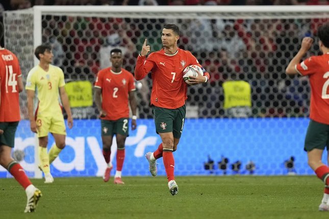 Babak Kedua: Portugal vs Spanyol