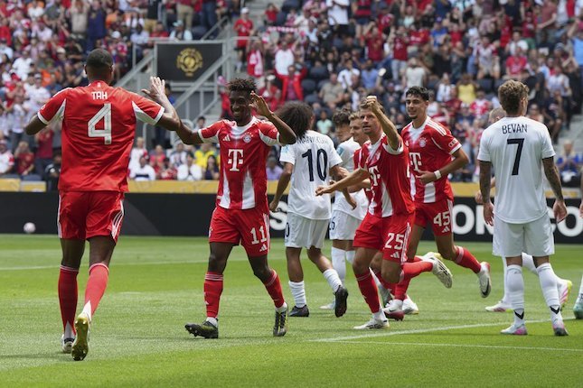 Babak Pertama Bayern Munchen vs Auckland City