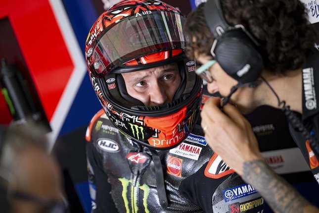 Belum Tahu Penyebab Chatter di YZR-M1