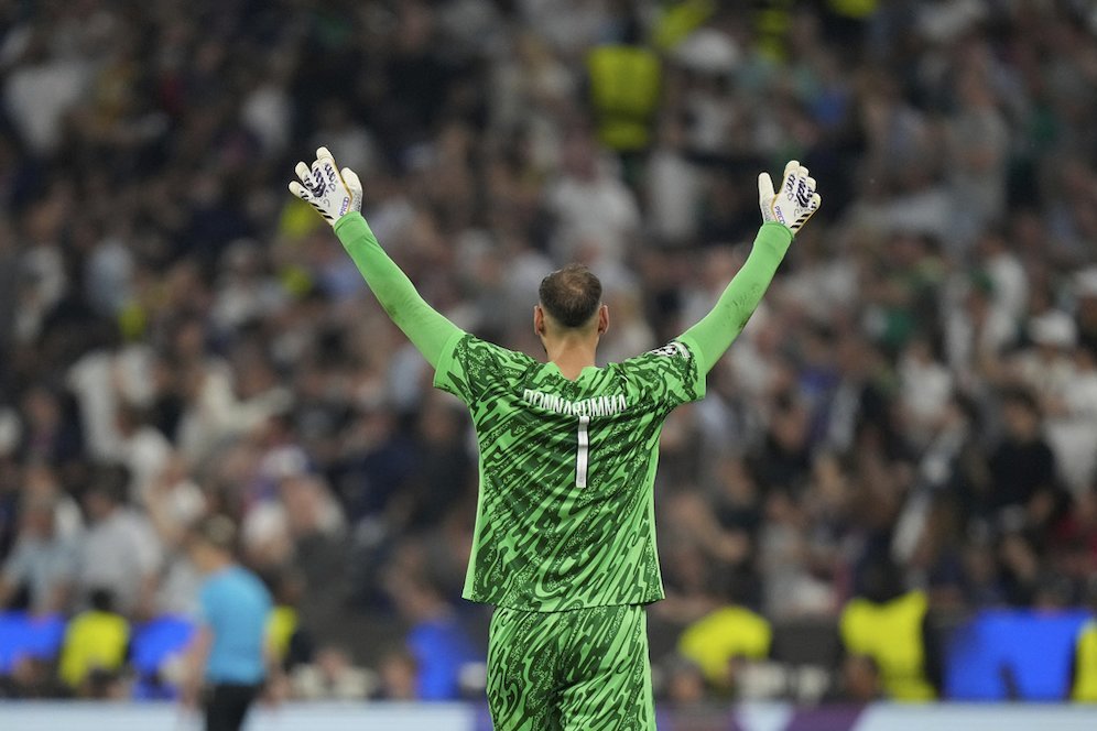Donnarumma, Sosok Kelas Dunia yang Dibutuhkan Guardiola di Posisi Penjaga Gawang Donnarumma, Sosok Kelas Dunia yang Dibutuhkan Guardiola di Posisi Penjaga Gawang