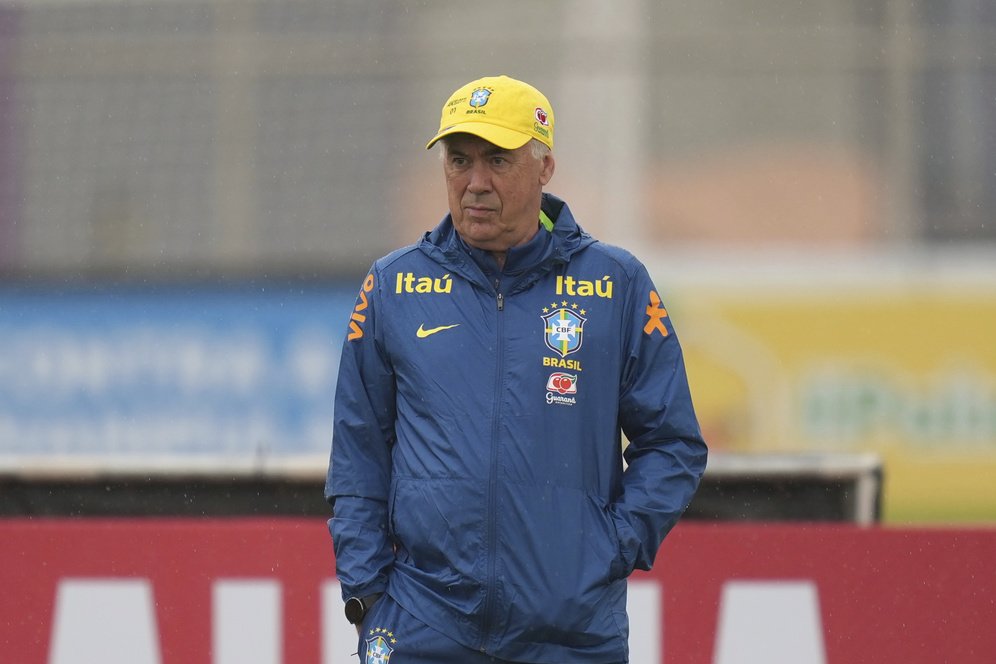 Carlo Ancelotti Dituduh Pilih Kasih, Istimewakan Pemain Real Madrid di Timnas Brasil? Carlo Ancelotti Dituduh Pilih Kasih, Istimewakan Pemain Real Madrid di Timnas Brasil?
