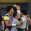Momen-momen Menarik Vietnam vs Indonesia U-23: Arjuna Disikut, Provokasi Nyeleneh ke Kakang, Keributan Pecah Dua Kali
