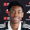 Resmi! Bocah 18 Tahun ini Jadi Rekrutan Ketiga Manchester United Resmi! Bocah 18 Tahun ini Jadi Rekrutan Ketiga Manchester United