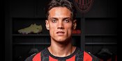 Resmi Gabung AC Milan, Samuele Ricci Akan Pakai Nomor 4 di San Siro Resmi Gabung AC Milan, Samuele Ricci Akan Pakai Nomor 4 di San Siro