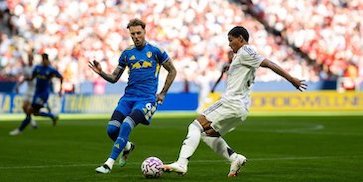 Manchester United Bakal 'Sekolahkan' Wonderkid Ini ke Prancis? Manchester United Bakal 'Sekolahkan' Wonderkid Ini ke Prancis?