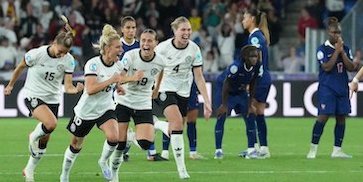 10 Pemain Tak Masalah! Jerman Tumbangkan Prancis dan Tembus Semifinal Euro Wanita 2025
