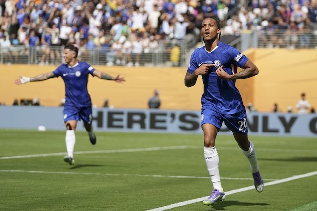 Nicol Akui Pernah Ingin Lihat Liverpool Boyong Pedro