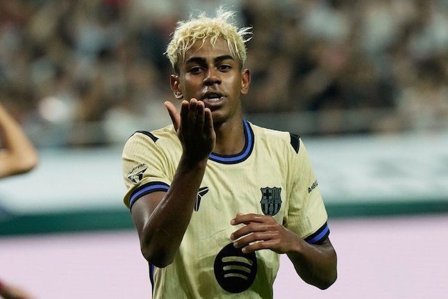 Wes Brown Bicara Peluang Rashford Menyaingi Yamal