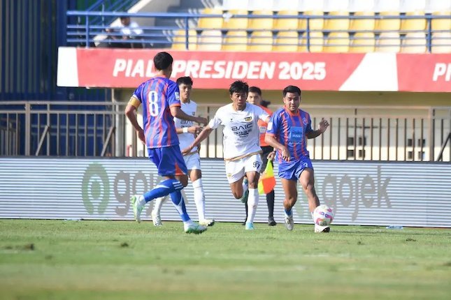 Lini Belakang Paling Solid