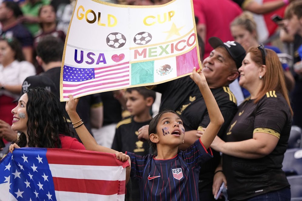 Hasil Final Piala Emas CONCACAF 2025: Kalahkan Amerika Serikat 2-1, Meksiko Raih Gelar Juara! Hasil Final Piala Emas CONCACAF 2025: Kalahkan Amerika Serikat 2-1, Meksiko Raih Gelar Juara!