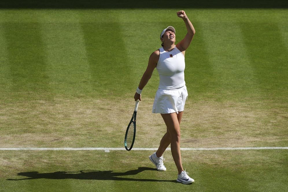 Sempat Vakum dari Tenis, Amanda Anisimova Bikin Kejutan Sabet Tiket Final Wimbledon 2025 Sempat Vakum dari Tenis, Amanda Anisimova Bikin Kejutan Sabet Tiket Final Wimbledon 2025