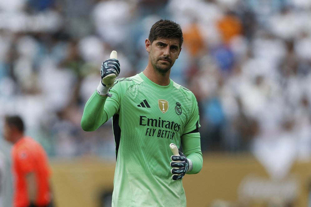 Real Madrid Ubah Tradisi Demi Kontrak Baru Thibaut Courtois: 2 Tahun Sampai 2027
