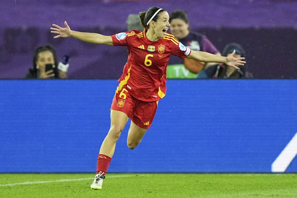 Cerita Kepahlawanan Aitana Bonmati: Dari Ranjang Rumah Sakit ke Final Women Euro 2025 Cerita Kepahlawanan Aitana Bonmati: Dari Ranjang Rumah Sakit ke Final Women Euro 2025