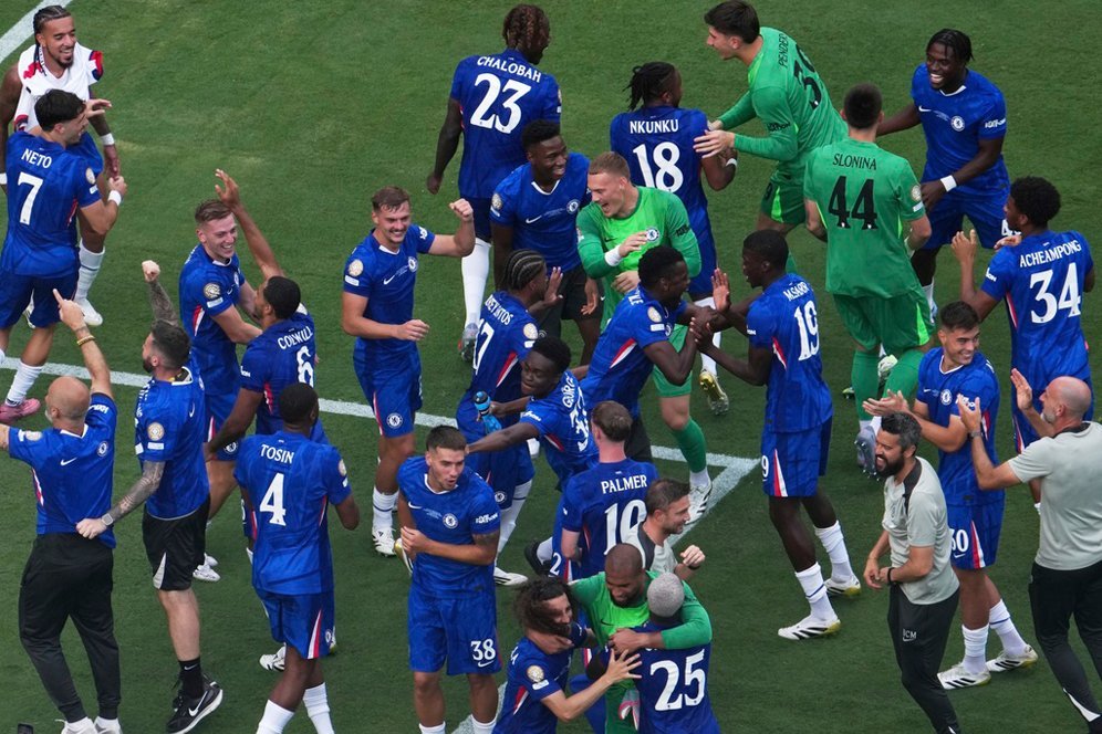 Final CWC 2025: Trump Hadir, Palmer Menggila, Chelsea Raup Rp2,5 Triliun