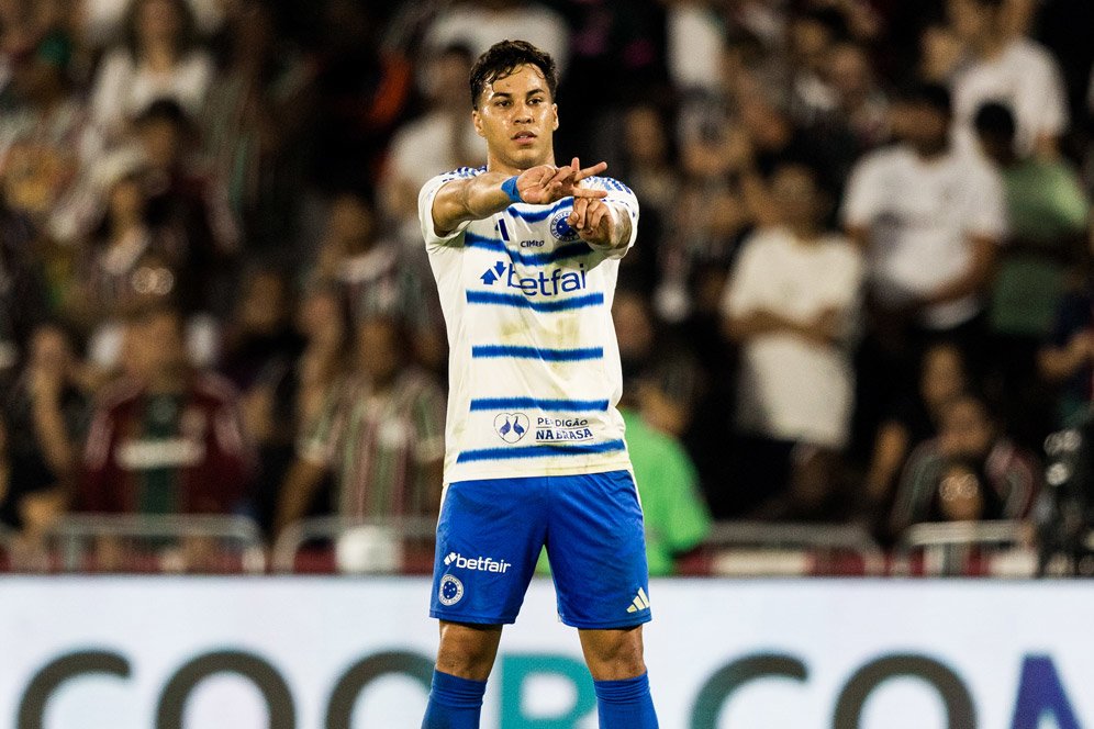 Hasil Liga Brasil: Fluminense vs Cruzeiro, Si Rubah Rebut Puncak dan Nodai Perpisahan Idola Tuan Rumah