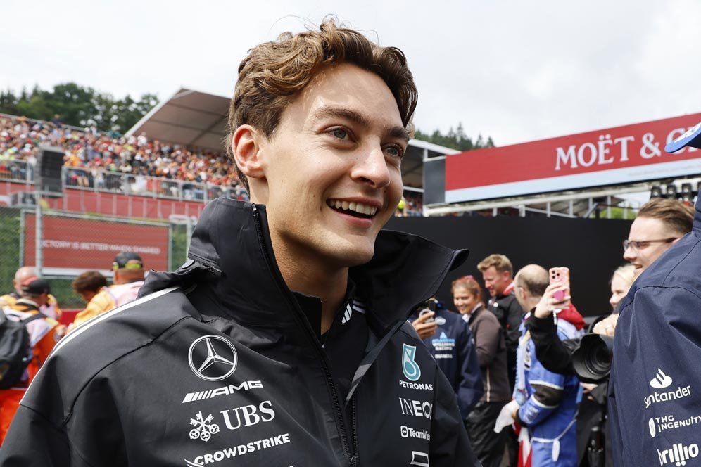 Max Verstappen Makin Mantap Bertahan di Red Bull, George Russell Dekati Kesepakatan Baru dengan Mercedes Max Verstappen Makin Mantap Bertahan di Red Bull, George Russell Dekati Kesepakatan Baru dengan Mercedes