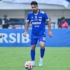Debut Tak Lazim Frans Putros di Persib Bandung: Bek Tengah Timnas Irak Main di Sisi Kiri