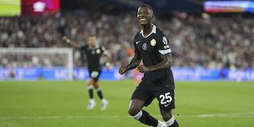 Bukan Rice, Bukan Caicedo! Ini 2 Gelandang Cerdas Pilihan Paul Scholes Bukan Rice, Bukan Caicedo! Ini 2 Gelandang Cerdas Pilihan Paul Scholes