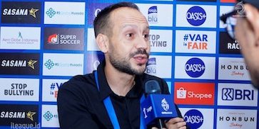 Reaksi Berkelas Mario Lemos Saat Persijap Gagal Cetak Gol di Pekan 4 BRI Super League: Ogah Cari Kambing Hitam, Malah Lakukan Ini Reaksi Berkelas Mario Lemos Saat Persijap Gagal Cetak Gol di Pekan 4 BRI Super League: Ogah Cari Kambing Hitam, Malah Lakukan Ini