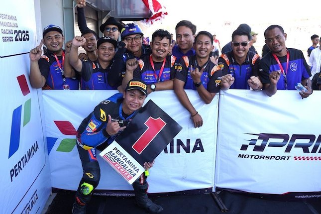 Para Pembalap Yamaha Juga Menangi Balapan