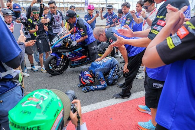 Podium Ketiga yang Dinanti Mendiang Ibunda