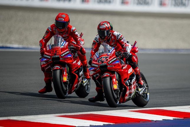 Kalau Ingin Ducati Maju, 2 Ridernya Harus Sama-Sama di Depan
