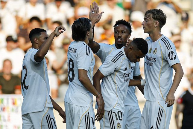 Real Madrid: Perkuat Pertahanan, Tapi Masih Punya Masalah di Lini Tengah