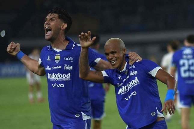 Komposisi Pemain dan Target Tinggi