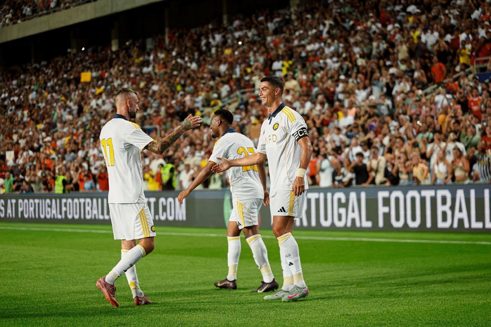 Al-Nassr 4-0 Rio Ave: Ronaldo Cetak Hattrick, Joao Felix Tampil Impresif