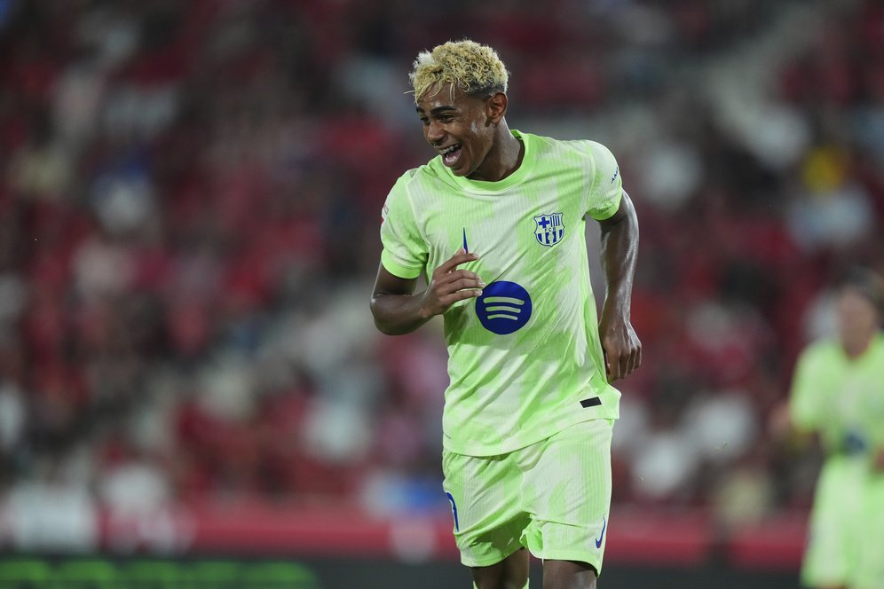 Lamine Yamal Ikut Rayakan Comeback Eks Barcelona Ini ke La Liga Setelah Cabut Dari Camp Nou 11 Tahun Silam Lamine Yamal Ikut Rayakan Comeback Eks Barcelona Ini ke La Liga Setelah Cabut Dari Camp Nou 11 Tahun Silam