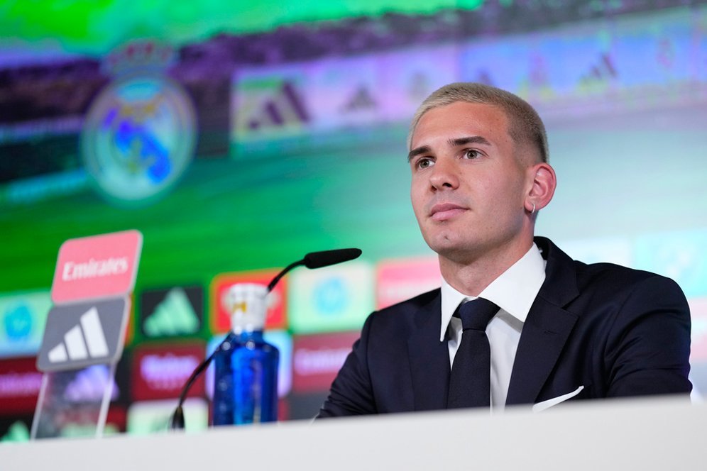 Ulang Tahun ke-18 Franco Mastantuono yang Spesial: Resmi Diperkenalkan Real Madrid di Santiago Bernabeu