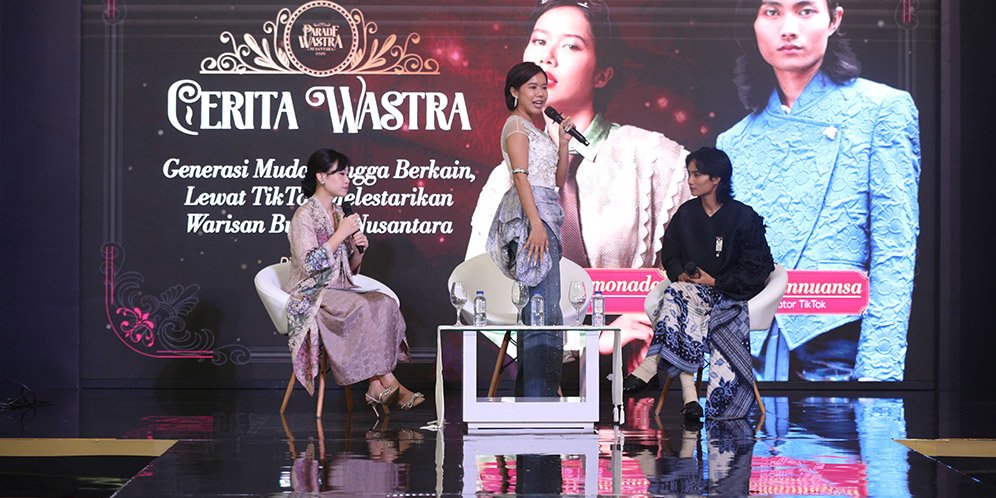 Mbak Tumbas (Cadbury Lemonade) & Roman Nuansa Share Cerita Konten Berwastra Mereka. (c) dok.Fimela