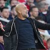 Aksi Nyeleneh Pep Guardiola di Laga Arsenal vs Man City: Hampir Cium Wasit Keempat!