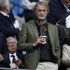 Ekspresi tak Terduga Sir Jim Ratcliffe Jadi Sorotan Usai MU Dibantai Man City: Kalah 0-3, Tapi Senyum di Depan Kamera!