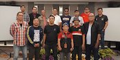 Forum Dialog Interaksi Suporter di Surabaya: Bukan Sekadar Penonton, I.League Ingin Suporter Jadi Motor Perubahan Sepak Bola Indonesia Forum Dialog Interaksi Suporter di Surabaya: Bukan Sekadar Penonton, I.League Ingin Suporter Jadi Motor Perubahan Sepak Bola Indonesia