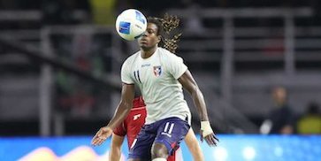 Rasa Hormat Fans Timnas Indonesia pada Jhon Benchy, Didier Drogba-nya Chinese Taipei Rasa Hormat Fans Timnas Indonesia pada Jhon Benchy, Didier Drogba-nya Chinese Taipei