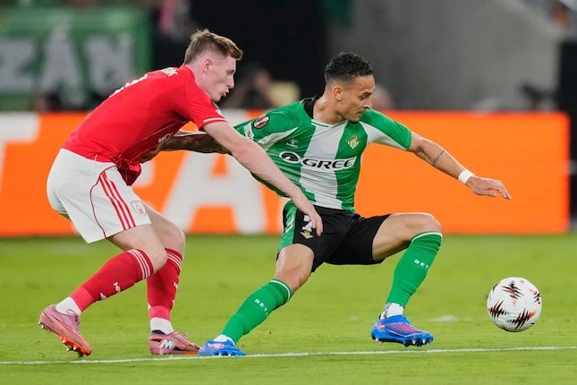Real Betis Diselamatkan Antony