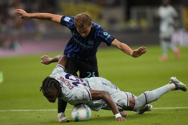 Kontribusi Keinan Davis