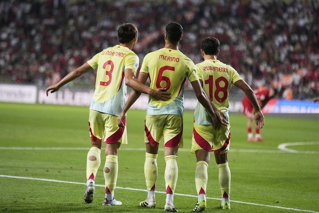 Grup E: Spanyol Pesta Gol