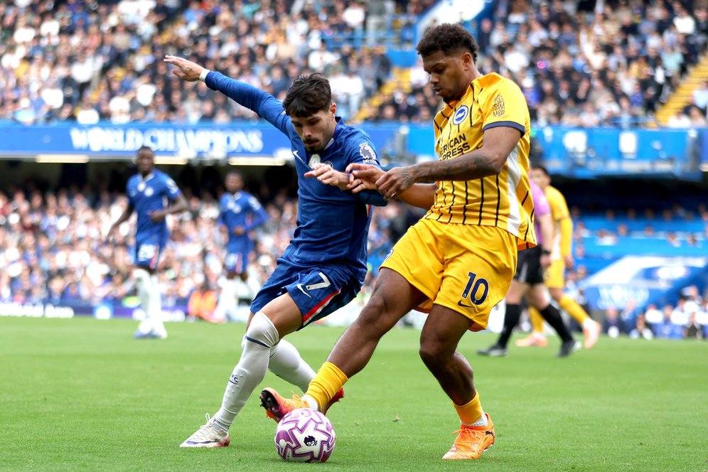 Mari Berbicara Tentang Kekalahan Chelsea Lawan Brighton: Krisis Bek Hingga Taktik Aneh Maresca