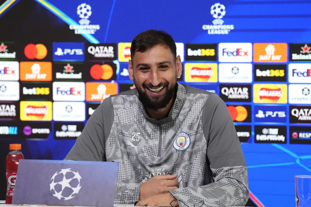 Gianluigi Donnarumma Buka Suara: Manchester City Adalah Pilihan Pertama dan Satu-satunya! Gianluigi Donnarumma Buka Suara: Manchester City Adalah Pilihan Pertama dan Satu-satunya!